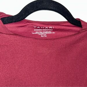 Tahari Ribbed Crewneck Sleeveless Top - Wine